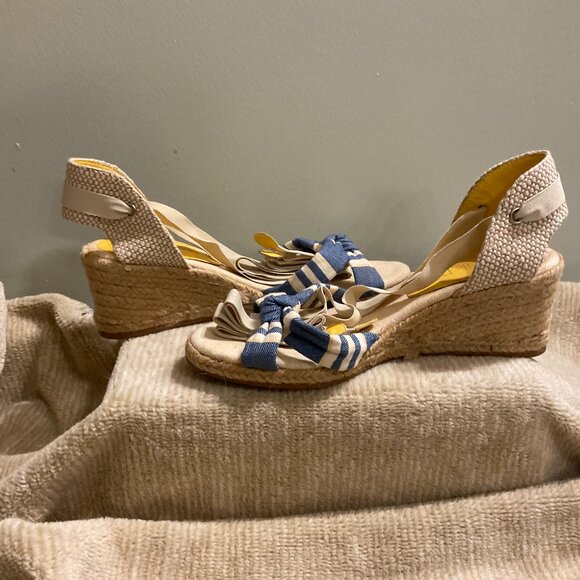 Michelle D Espadrille Wedge Heel, Sandal w/ ankle Ribbon Tie - Picture 3 of 4